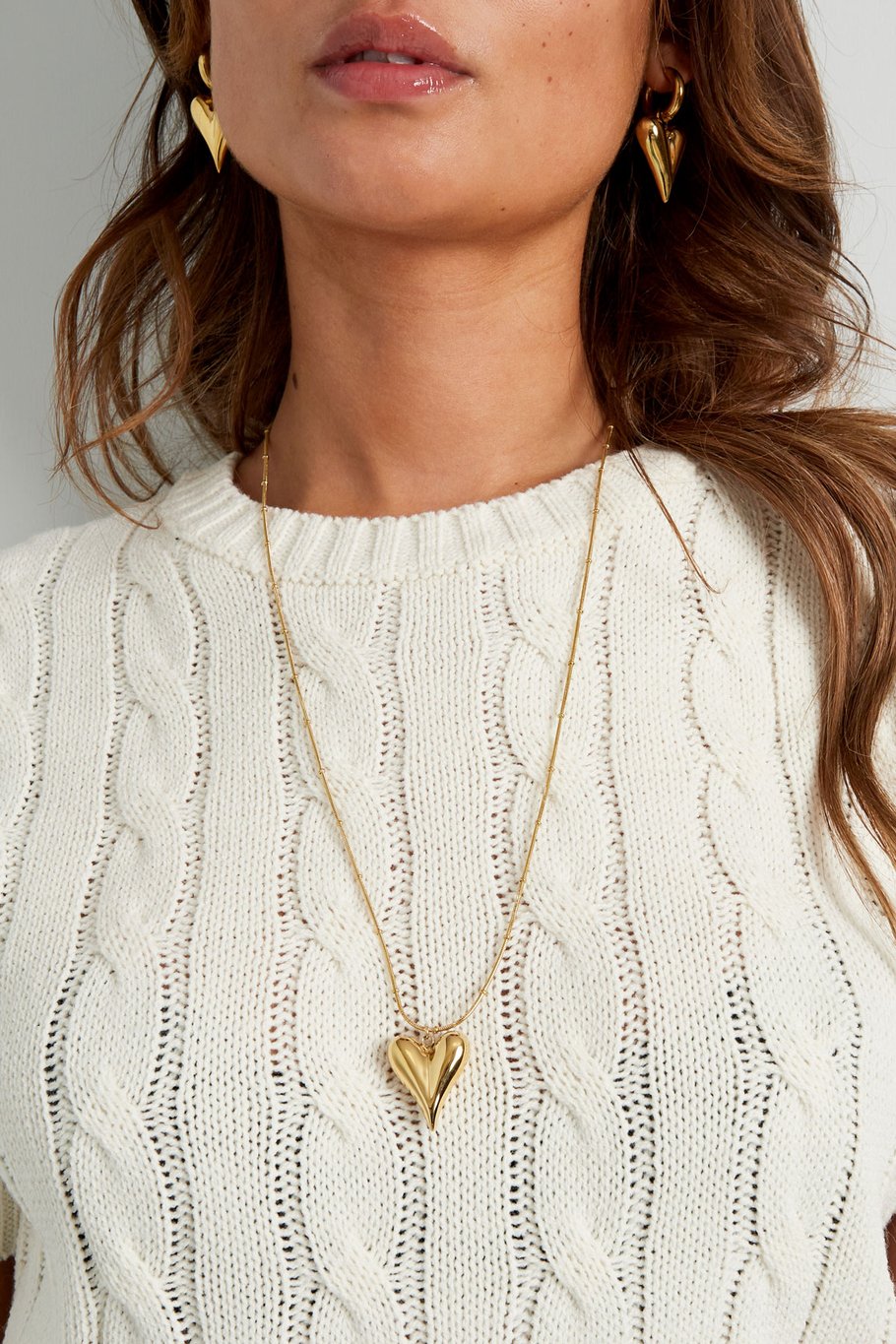 Catena a palline con iconico cuore grande - Colore oro Immagine3